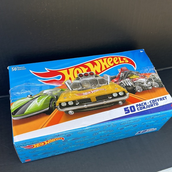 New HOT WHEELS 50 vehicles Pack - Picture 1 of 6